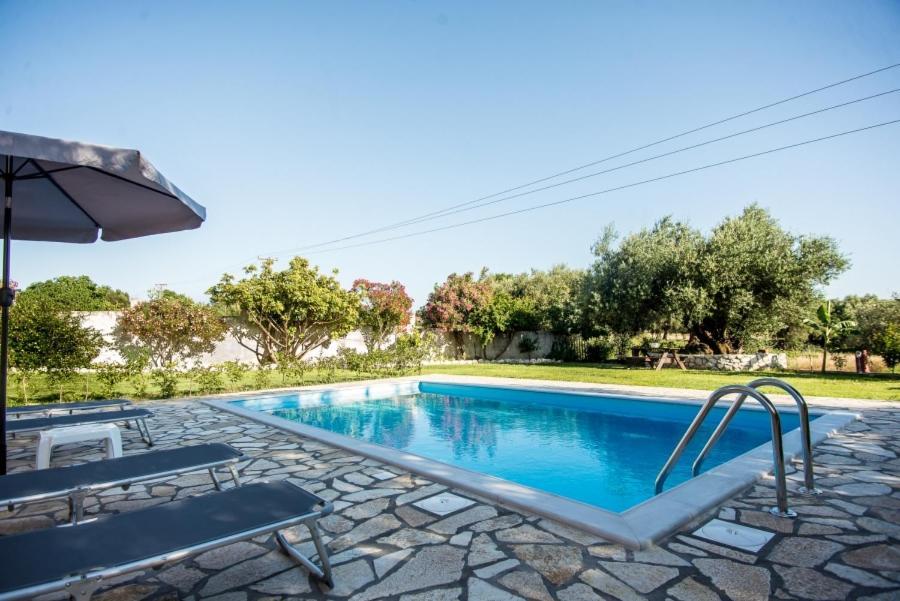 Villa Irida Afrato Extérieur photo