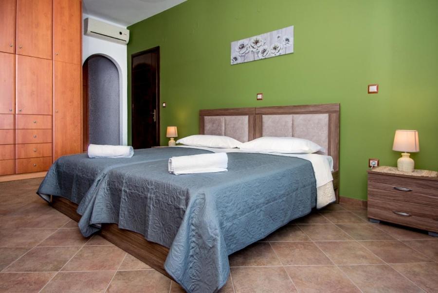 Villa Irida Afrato Extérieur photo