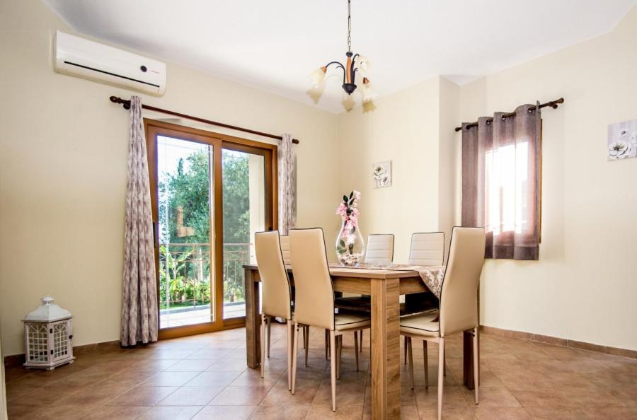 Villa Irida Afrato Extérieur photo