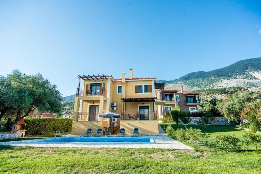 Villa Irida Afrato Extérieur photo