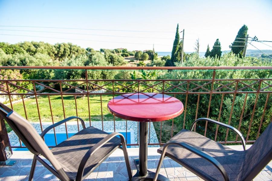 Villa Irida Afrato Extérieur photo